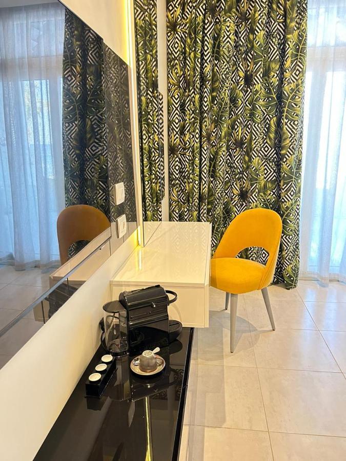 Naama Bay Suites & Spa Шарм ел-Шейх Екстериор снимка